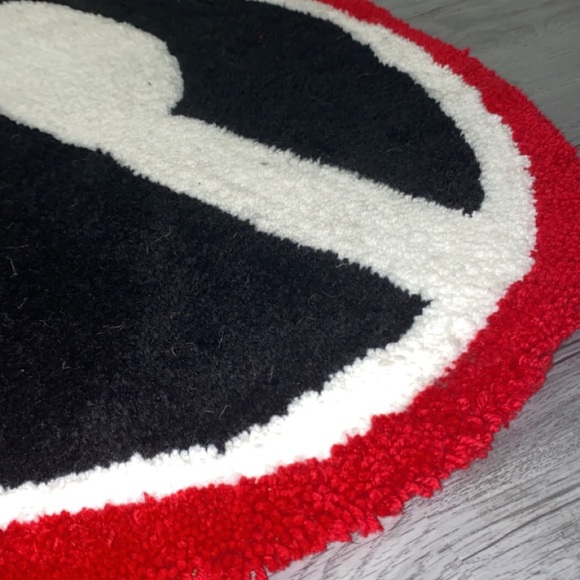 UGA Rug Handmade - Picture 3 of 4